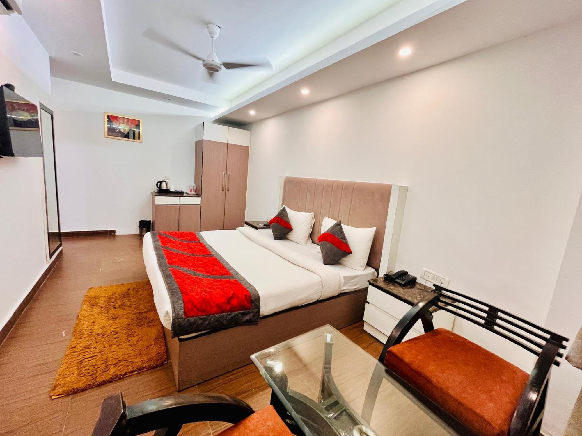 Hotel The Gold Inn - Karol Bagh Delhi المظهر الخارجي الصورة