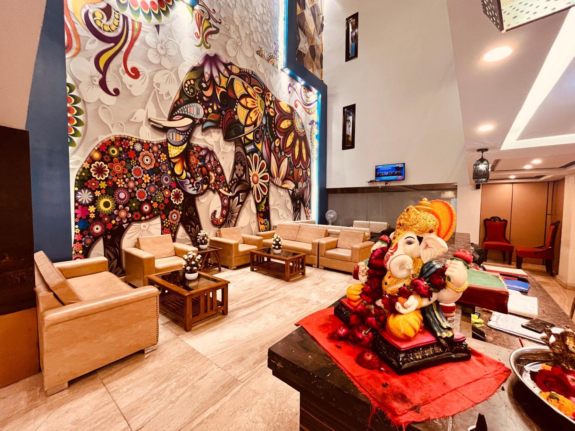 Hotel The Gold Inn - Karol Bagh Delhi المظهر الخارجي الصورة