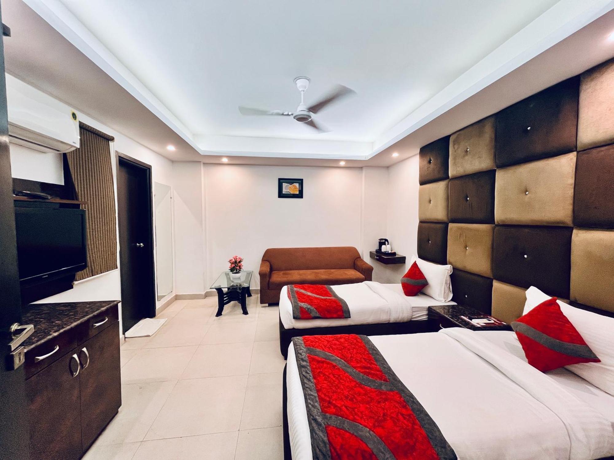 Hotel The Gold Inn - Karol Bagh Delhi المظهر الخارجي الصورة