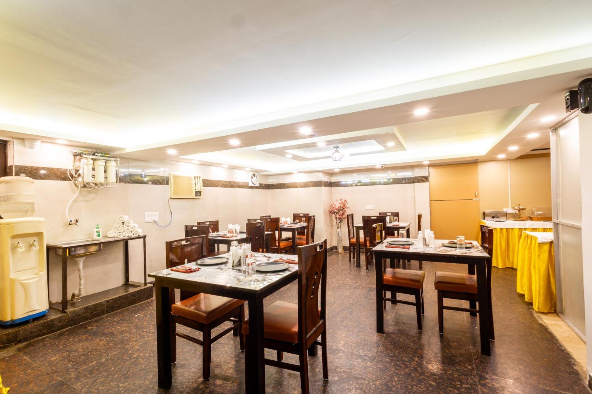 Hotel The Gold Inn - Karol Bagh Delhi المظهر الخارجي الصورة