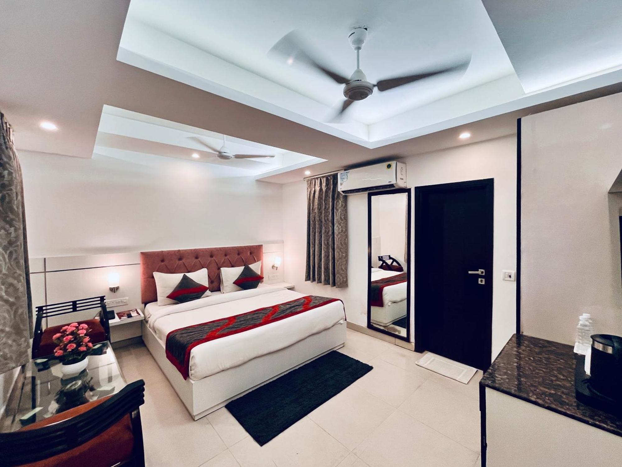 Hotel The Gold Inn - Karol Bagh Delhi المظهر الخارجي الصورة