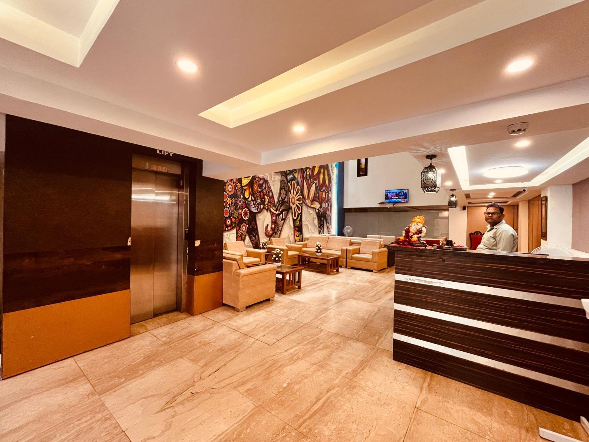 Hotel The Gold Inn - Karol Bagh Delhi المظهر الخارجي الصورة