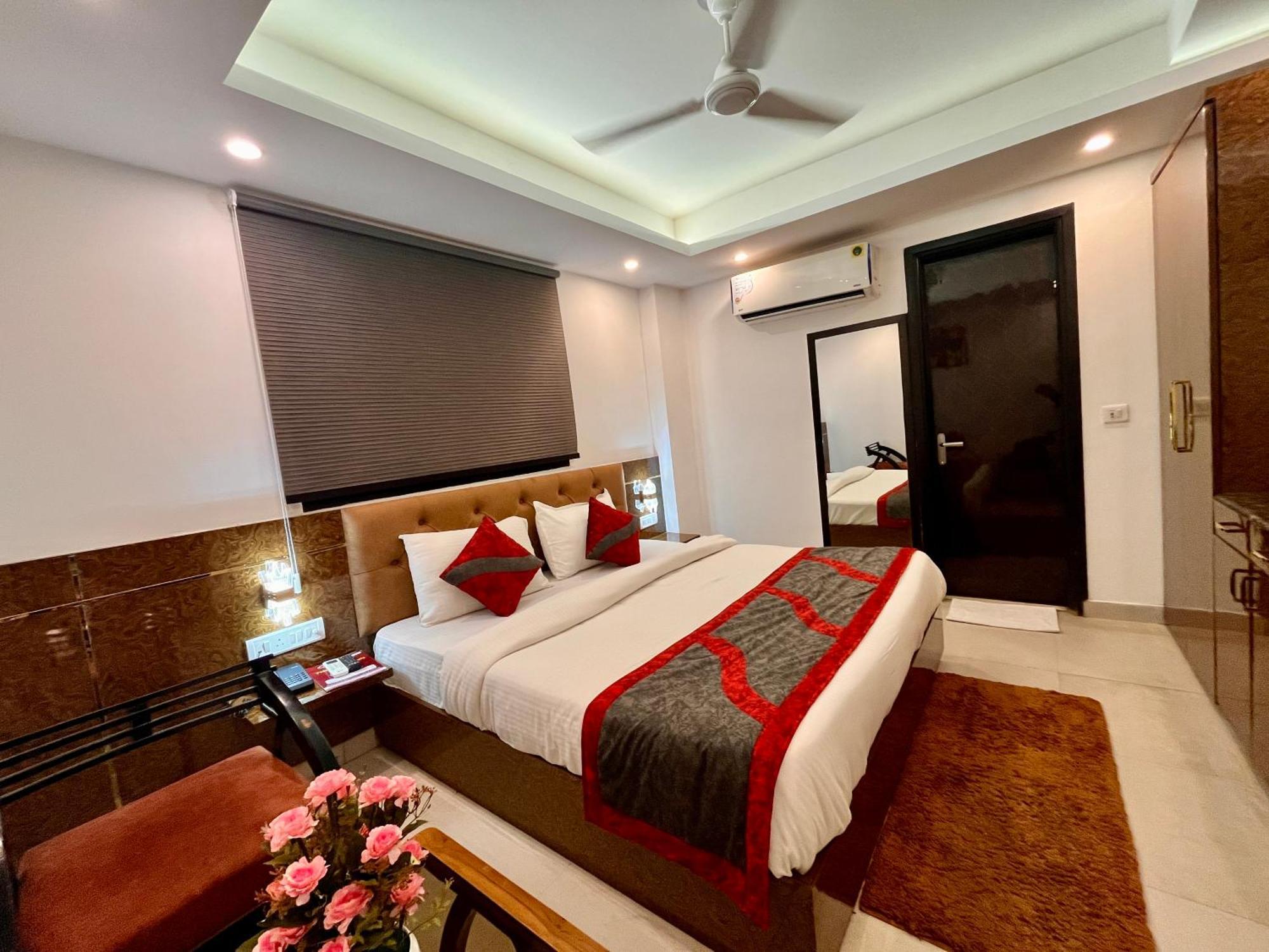 Hotel The Gold Inn - Karol Bagh Delhi المظهر الخارجي الصورة