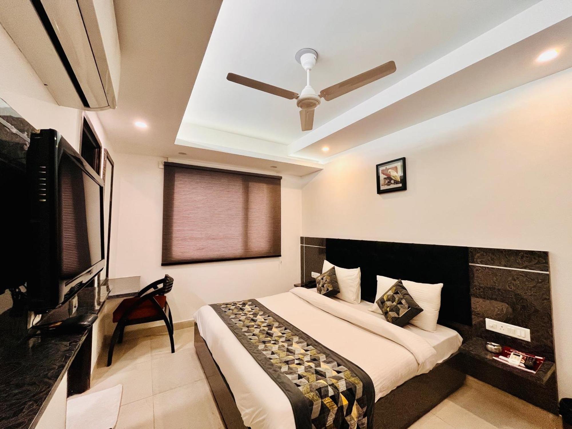 Hotel The Gold Inn - Karol Bagh Delhi المظهر الخارجي الصورة