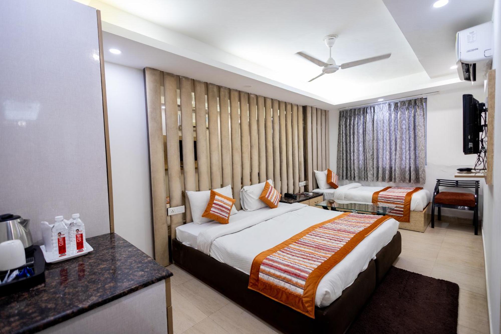Hotel The Gold Inn - Karol Bagh Delhi المظهر الخارجي الصورة