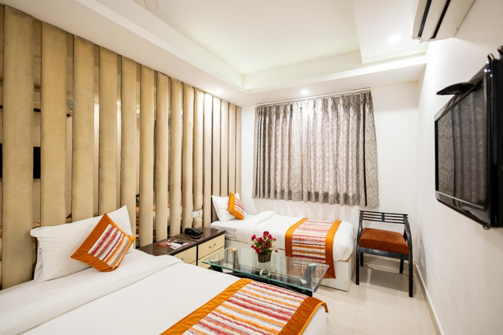 Hotel The Gold Inn - Karol Bagh Delhi المظهر الخارجي الصورة