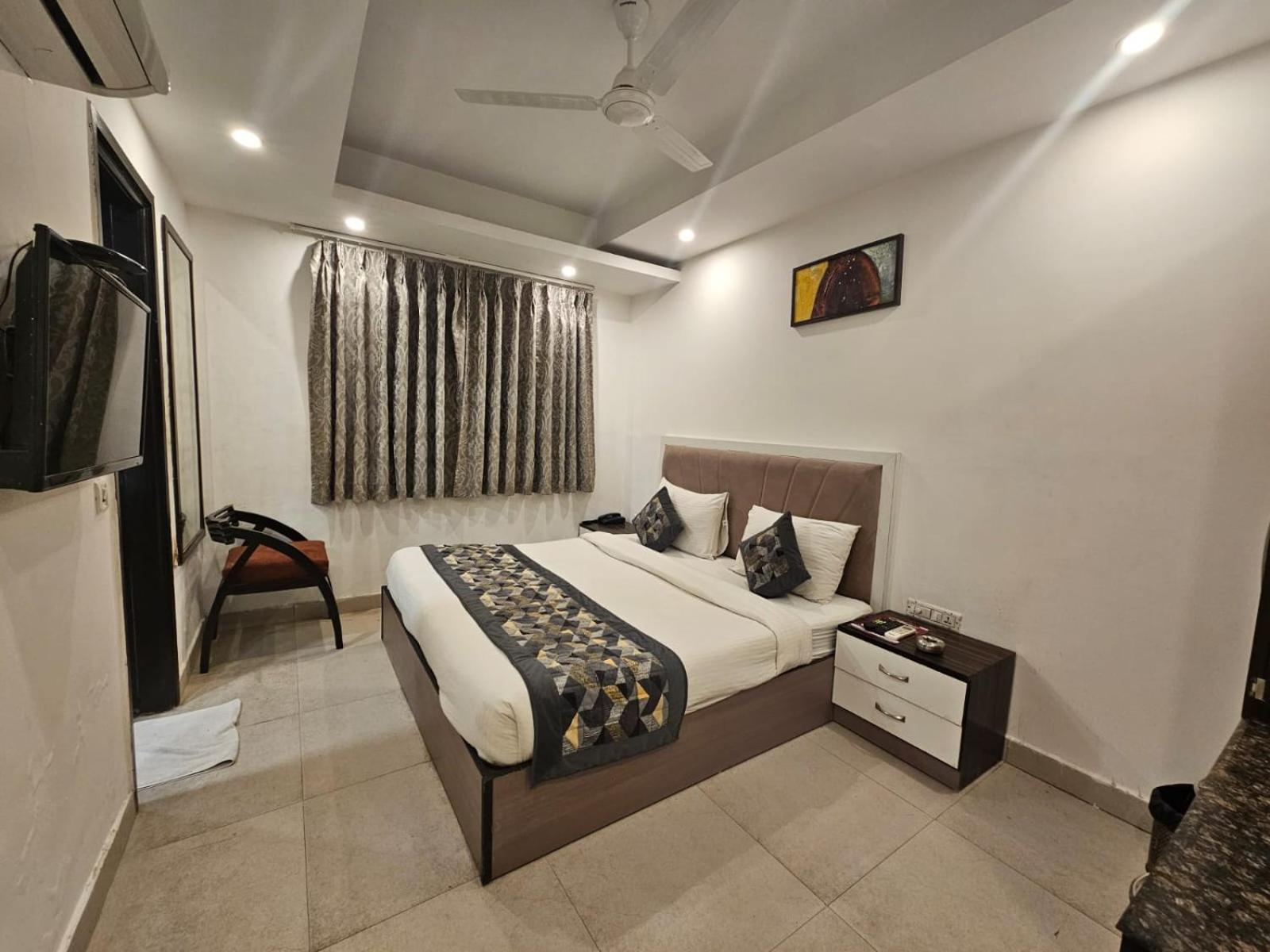Hotel The Gold Inn - Karol Bagh Delhi المظهر الخارجي الصورة